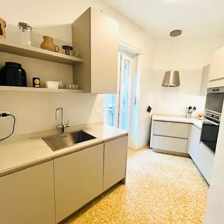 Virgilio 83 Apartmán Alassio